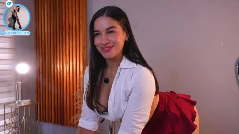 sofia online show from May 11, 9:23 pm