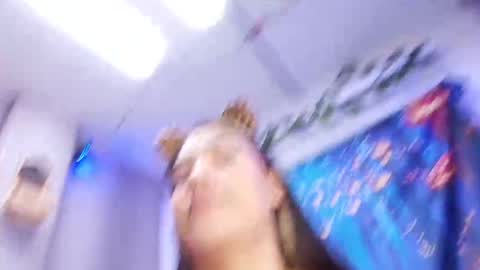 Snapshot of sophie_hils chatting on October 14, 11:57 am sophie online show from October 14, 11:57 am