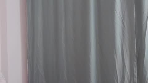 Sophie jeans online show from November 24, 7:45 pm