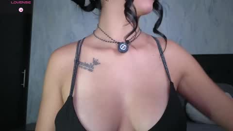  Sophie  online show from March 3, 1:23 am