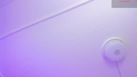 Snapshot of sophiecherry_ chatting on March 11, 9:24 am   Sophie  IG sophiecherry es   online show from March 11, 9:24 am