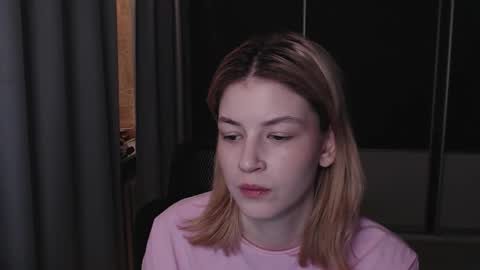 Sophie online show from March 11, 12:24 am