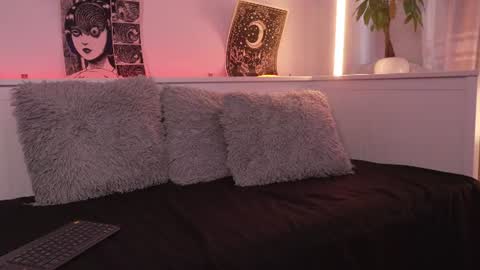 Sophiee  online show from June 16, 9:52 pm