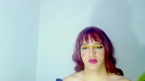 sophiehillsxo online show from March 5, 5:29 am