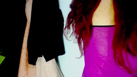 sophiehillsxo online show from February 26, 8:39 am