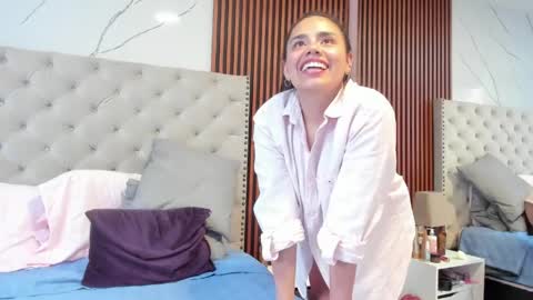 My name is Sofia online show from May 11, 4:04 pm