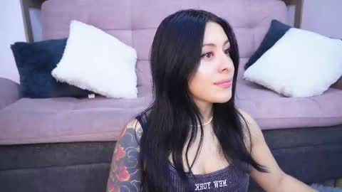 Sophiie online show from February 13, 4:38 am