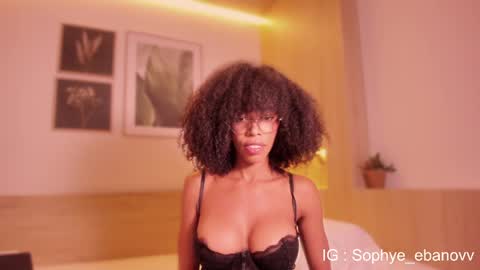 SEE U HERE OF  online show from March 27, 1:33 am
