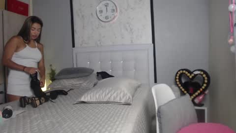 Sofia  online show from March 11, 6:08 am