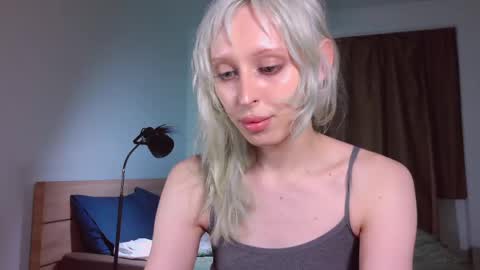 sora999999999 online show from June 5, 8:14 pm