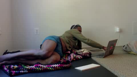 sorryicum online show from March 13, 8:56 pm