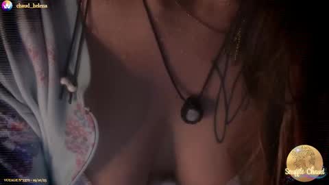 Snapshot of souffle_chaud chatting on October 19, 9:36 am . . online show from October 19, 9:36 am