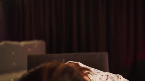 sylene online show from December 22, 4:03 pm