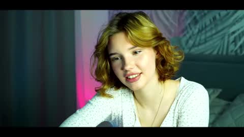 sylene online show from December 2, 4:05 pm