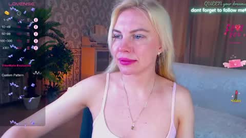 Lisa online show from May 11, 3:02 am