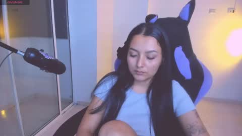 Lili online show from April 21, 2:51 am