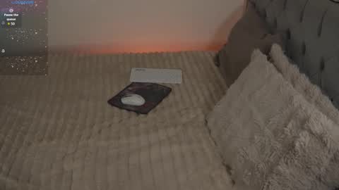 Denise online show from February 9, 4:43 pm