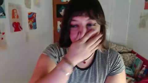 Nana Bela  online show from December 4, 11:59 pm