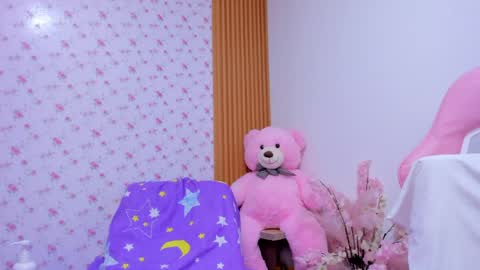 SoyQueen online show from May 23, 4:30 am