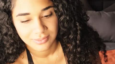 You want to talk to me more personal follow me in My Channel VIP  50 the discount       online show from November 27, 9:44 pm