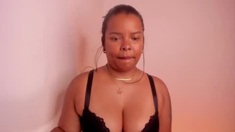 Paula  add me on snap online show from May 29, 2:09 am