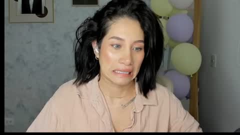 brisa  s online show from July 6, 7:27 pm