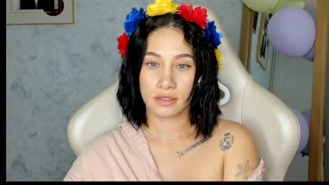 brisa  s online show from July 7, 4:11 pm