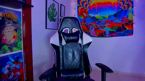 Val online show from November 20, 1:48 am