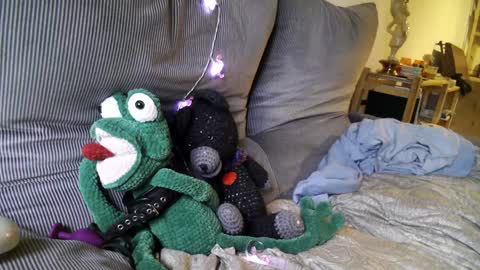 Spacegirl online show from December 30, 12:31 pm