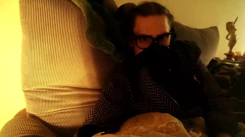 Spacegirl online show from December 31, 12:11 am