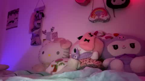 Spacegirl online show from November 8, 8:34 pm