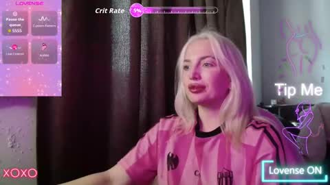 Snapshot of spacemarsi chatting on October 15, 6:05 am spacemarsi online show from October 15, 6:05 am