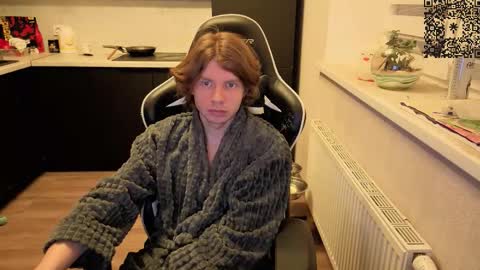 Snapshot of spaisenok chatting on October 22, 2:52 pm Mike online show from October 22, 2:52 pm