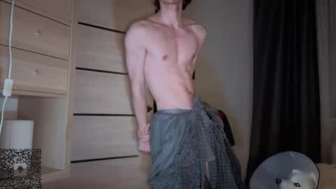 Snapshot of spaisenok chatting on September 21, 12:36 am Mike online show from September 21, 12:36 am