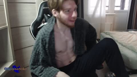 Snapshot of spaisenok chatting on December 21, 11:01 am Mike online show from December 21, 11:01 am