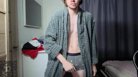 Snapshot of spaisenok chatting on September 26, 11:35 pm Mike online show from September 26, 11:35 pm