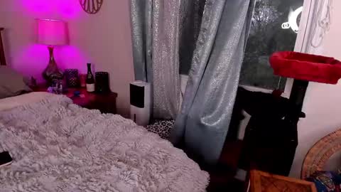 AmberSpanks online show from February 27, 2:03 am