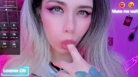  SparkleMona  online show from February 22, 4:40 am