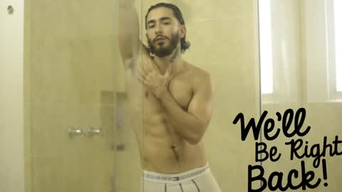 Isaac online show from January 25, 6:57 pm