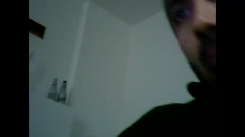 Snapshot of speed0800 chatting on December 5, 12:14 am Speed online show from December 5, 12:14 am
