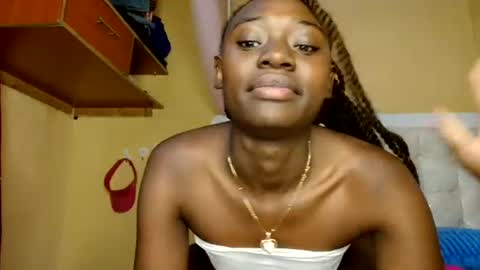 spicedebony13 online show from August 5, 9:50 am