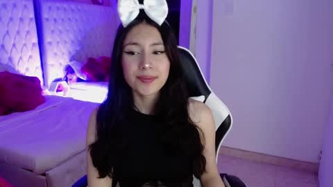 scarlett online show from March 26, 1:27 pm