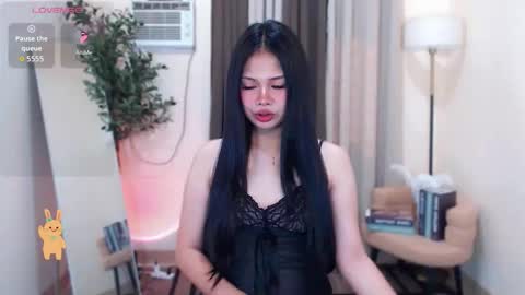 Kimmy online show from April 22, 11:34 pm