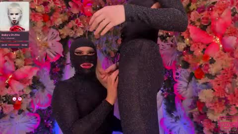  Alison  Sharon  online show from March 21, 8:19 am