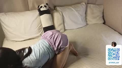 Tipsy online show from October 17, 5:39 pm