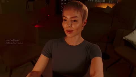 Elizabeth online show from November 15, 3:46 pm