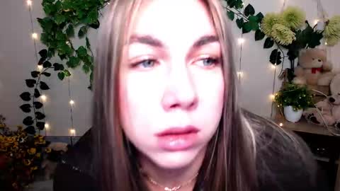 Karina online show from November 11, 9:22 am