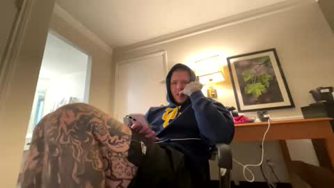 sportsfreak1619 online show from March 31, 7:47 pm