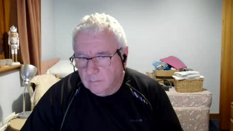 springtine online show from August 7, 12:09 am