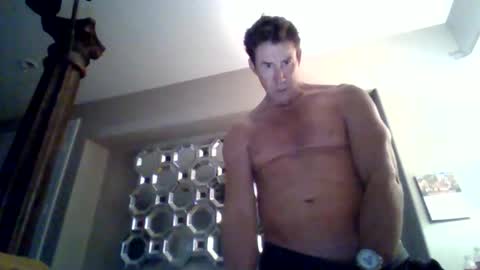 spunandhunglv online show from November 25, 7:07 am